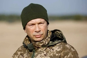 В Киеве раскрыли, что Сырский устроил на фронте