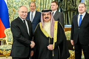 Путин и король Бахрейна обсудили гуманитарную катастрофу в Газе и призвали к миру