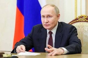 Мишустин от лица кабмина поблагодарил Путина за честь быть в его команде