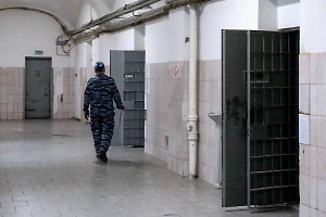 Источник: ФСИН проведёт проверку сотрудников СИЗО, где заключённые захватили заложников