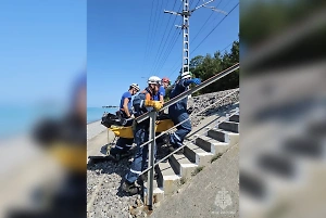 Тело неизвестного мужчины прибило волнами к берегу в Сочи