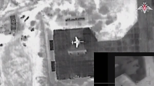 МО РФ показало видео удара по украинскому Су-25 "Ланцетом"
