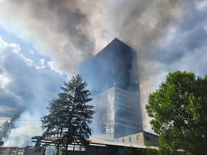Приехавший во Фрязино Воробьёв назвал причину взрывов на месте крупного пожара