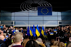 Политолог дал неутешительный прогноз по вопросу принятия Украины и Молдавии в ЕС