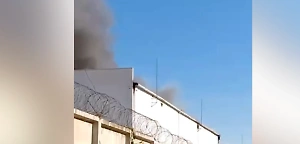 Пожар произошёл на территории склада МВД в Ростове-на-Дону