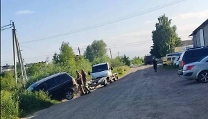 На Украине военкомы пошли на таран, чтобы призвать уклониста на велосипеде
