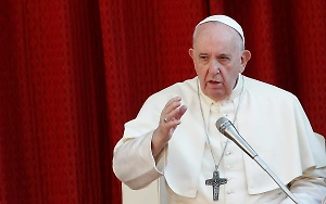 "Не имеет смысла": Папа римский обесценил "мирный саммит" по Украине, поддержав Россию