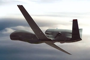 Американский дрон RQ-4 Global Hawk вновь замечен вблизи Крыма