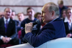 "Это и есть свобода слова?": Путин указал на борьбу Запада с российскими журналистами