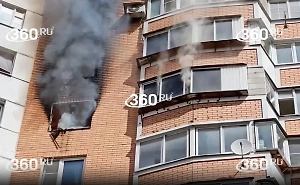 Одного человека спасли из пожара в московской многоэтажке