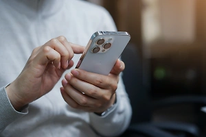 iPhone из-за системной ошибки начали считать Трампа расистом