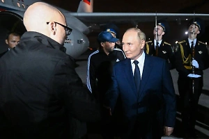 "Чуть в обморок не упал": Возвращённый на родину россиянин рассказал, как его в аэропорту встретил Путин