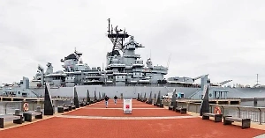 США ввели в эксплуатацию атомную подводную лодку USS New Jersey