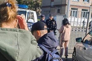 Восстановлена хронология нападения подростка с молотком на школу в Челябинске