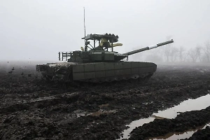 Российские танки в зоне СВО получили комплексы подавления FPV-дронов "Сания"