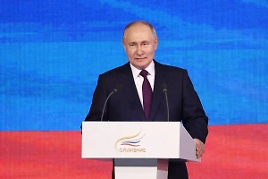 Путин: Смысл служения Родине — в счастье и благополучии родной страны