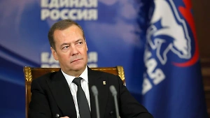 Медведев: Существование Украины смертельно опасно для её граждан