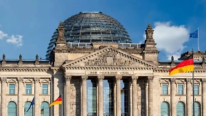 В Германии отказались "идти ва-банк" с военной помощью Украине