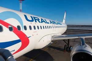 Самолёт "Уральских авиалиний" четвёртый час не может вылететь из Махачкалы