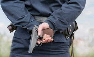 Убийце и насильнику прострелили мошонку при задержании в Рязани