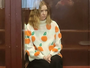 Девочка с персиками: Публицист объяснил несуразный вид Треповой* на оглашении приговора