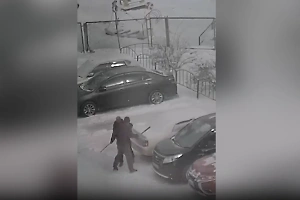 В Приморье ревнивец насмерть забил соперника битой под улюлюканье соседей