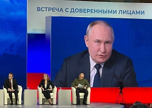 Политтехнолог Алиев: Путин ведёт спокойную и уверенную кампанию 