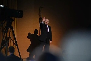 Путин: Я дышу с народом одним воздухом и не чувствую себя вершителем судеб