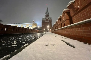 Гололедица и морозы: Суровая зима придёт в Москву позже срока