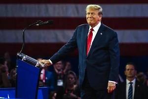 Медведев считает, что прагматик Трамп способен урегулировать украинский конфликт