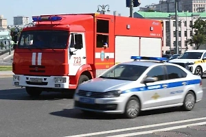 Дым и хлопки: В центре Москвы возник пожар в ресторане