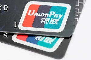 Стало известно, почему у россиян не работают карты UnionPay за границей