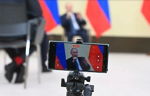 Путин призвал никогда не забывать о погибших в ходе СВО и их близких
