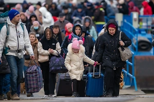 Украинцев, живущих у черты крайней бедности, стало в 7 раз больше