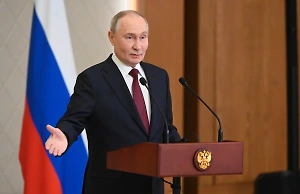 В Кремле рассказали об участии иностранных журналистов в прямой линии с Путиным