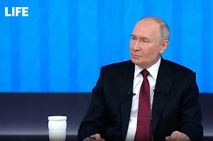 Путин поддержал блогеров и назвал Владу Бумаге виновников замедления YouTube в РФ