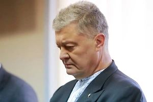 Порошенко пожаловался, что его снова не выпускают с Украины