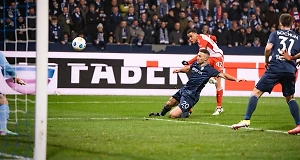 "Бавария" проиграла третий матч подряд и отстаёт от лидера чемпионата уже на 8 очков