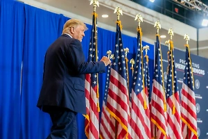 Трамп пообещал подружить США с Россией и Китаем