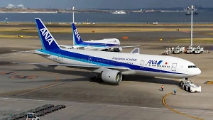 В аэропорту на западе Японии столкнулись два пассажирских самолёта
