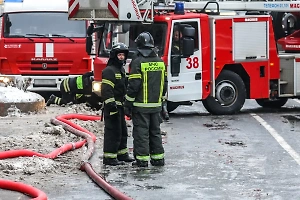 Два школьника едва не спалили многоэтажку в Петербурге и не сгорели сами