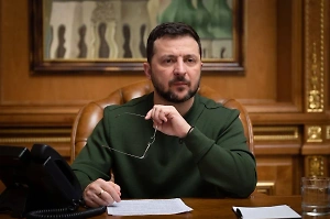 Офис Зеленского направит в Конституционный суд обращение насчёт его полномочий