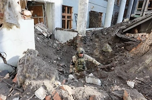 Кулемзин: При обстреле ВСУ Донецка погиб мужчина и ранена женщина
