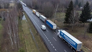 Премьер Польши может запечатать границу с Украиной