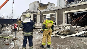 Число жертв удара ВСУ по пекарне в Лисичанске снова выросло