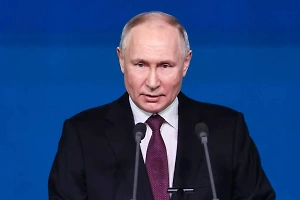 Путин призвал бережно относиться к академическому наследию России