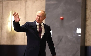 Более 80% россиян довольны работой Путина на посту президента