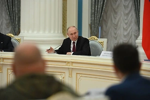 Песков: Послание во многом можно считать предвыборной программой Путина