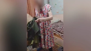 Школьник ради хайпа снял на видео, как издевается над страдающей деменцией прабабушкой