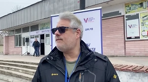 Наблюдатель из США удивился активности избирателей в Херсонской области